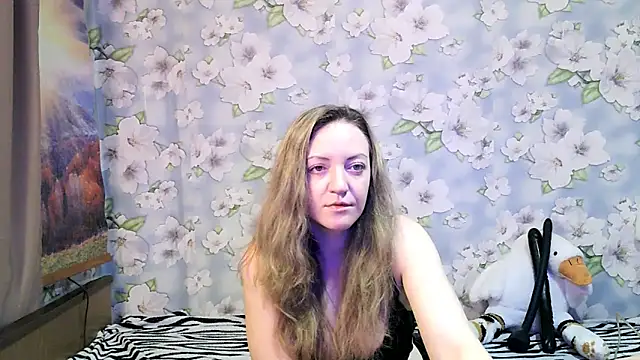 Snapshot of KattyLuuu chatting on October 2025 09:02:01 PM KattyLuuu online show from October 2025 09:02:01 PM