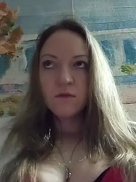 Snapshot of KattyLuuu chatting on December 2025 08:05:02 PM KattyLuuu online show from December 2025 08:05:02 PM