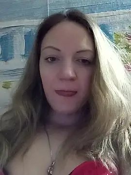 Snapshot of KattyLuuu chatting on January 2026 08:21:02 PM KattyLuuu online show from January 2026 08:21:02 PM