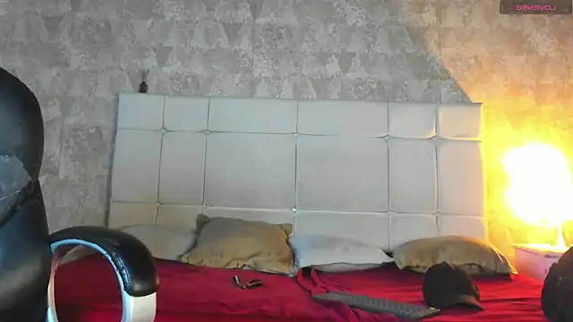 Snapshot of jeicob_gagnon chatting on June 2026 02:44:02 PM jeicob gagnon online show from June 2026 02:44:02 PM