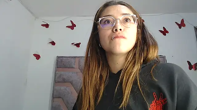 Snapshot of Anny_Fox- chatting on October 2025 05:02:02 AM Anny Fox- online show from October 2025 05:02:02 AM