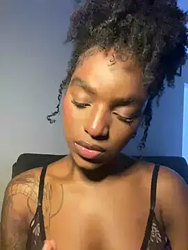 Zizi-campbel online show from February 2025 12:28:01 AM