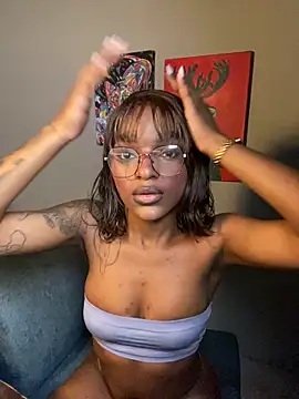 Zizi-campbel online show from February 2026 09:48:02 AM