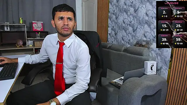 Hideintheoffice online show from February 2026 06:07:01 AM