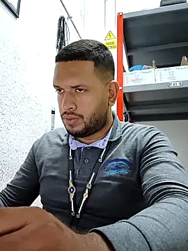 David 0394 online show from April 2026 06:52:02 PM