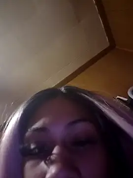 Snapshot of carmelbbyx22 chatting on December 2025 07:43:02 PM carmelbbyx22 online show from December 2025 07:43:02 PM