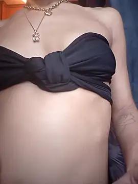 Snapshot of carmelbbyx22 chatting on January 2026 01:24:02 PM carmelbbyx22 online show from January 2026 01:24:02 PM