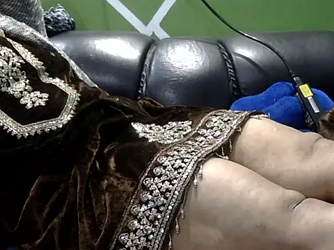 Housewife12 online show from January 2026 09:46:02 AM