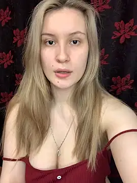 Snapshot of Sweet_white_chocolate chatting on December 2024 06:49:01 PM Sweet white chocolate online show from December 2024 06:49:01 PM