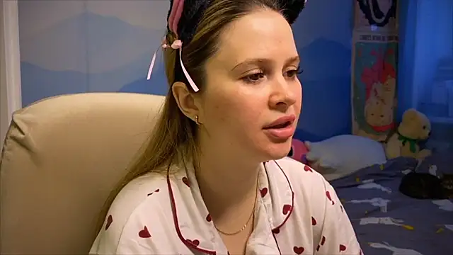 IlonaMurf online show from December 2025 07:23:01 AM