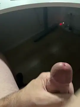 mikiss789 online show from December 2025 05:18:02 PM