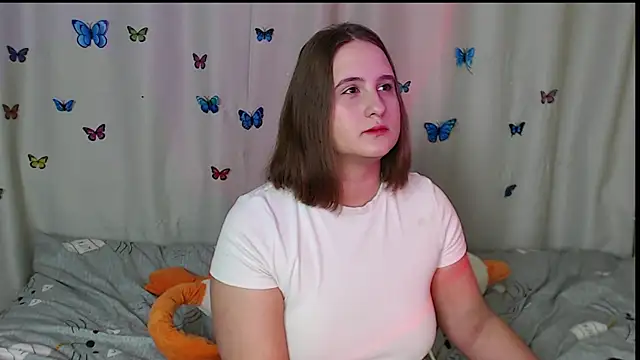 Phantommira online show from February 2025 08:47:02 PM