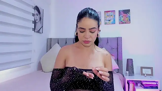 Sara Leblanc online show from January 2025 05:00:01 PM