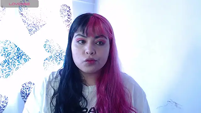 Pinky-Flower online show from December 2024 07:21:02 PM