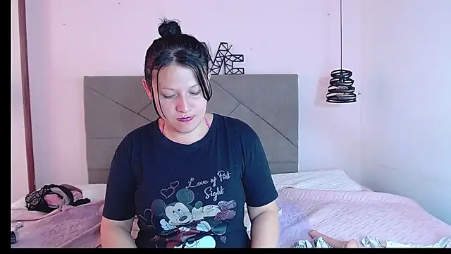 Snapshot of kattia_bk chatting on December 2024 07:05:02 PM kattia bk online show from December 2024 07:05:02 PM