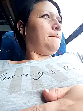 Snapshot of kattia_bk chatting on January 2025 07:42:01 PM kattia bk online show from January 2025 07:42:01 PM