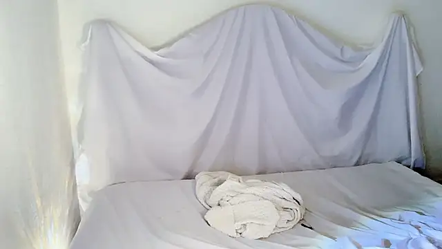 Irene--- online show from February 2026 06:07:01 AM