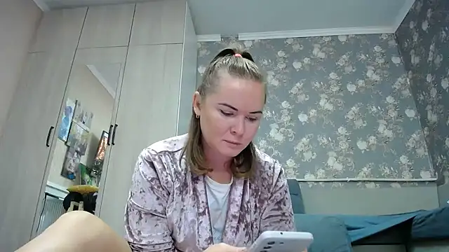  Miss Vanilla  online show from September 2025 06:04:02 AM