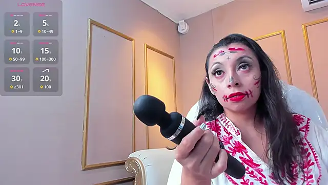 Snapshot of PerlaPreciosa chatting on October 2025 04:09:02 AM PerlaPreciosa online show from October 2025 04:09:02 AM