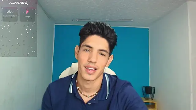 fabrizzio   online show from December 2024 01:03:01 PM