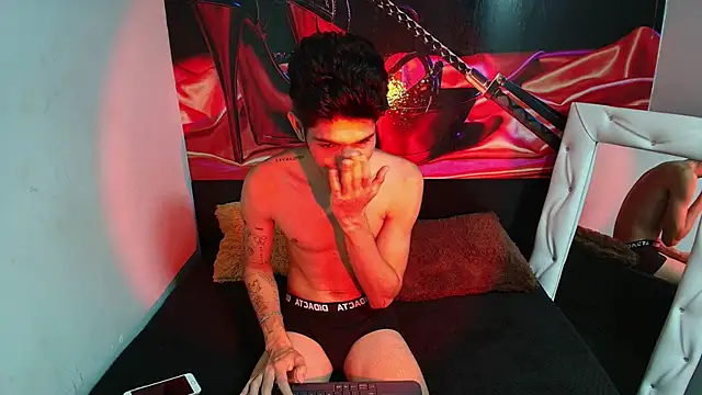 fabrizzio   online show from January 2025 08:13:02 PM