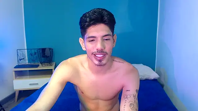 fabrizzio   online show from January 2025 08:22:02 PM