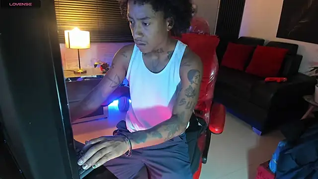 JhonyMiller  online show from September 2025 07:49:01 PM