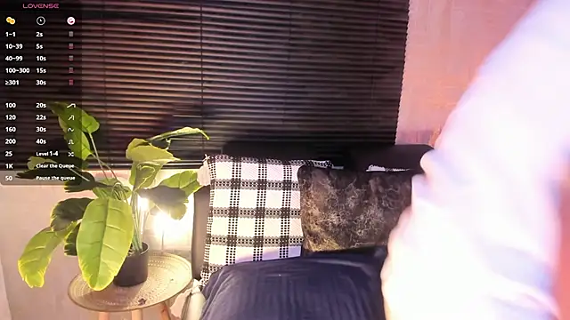 JhonyMiller  online show from March 2026 07:53:02 PM