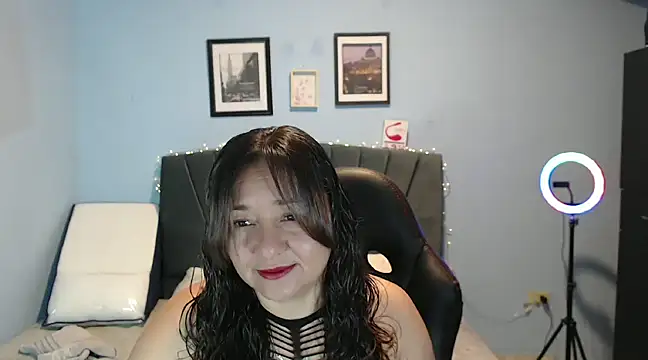 AngelRouss online show from January 2025 09:57:01 AM