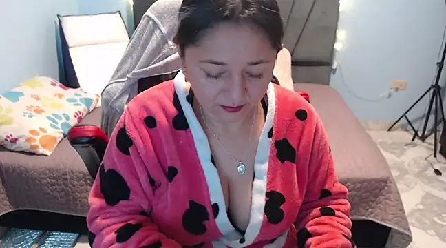 AngelRouss online show from January 2025 12:02:02 PM