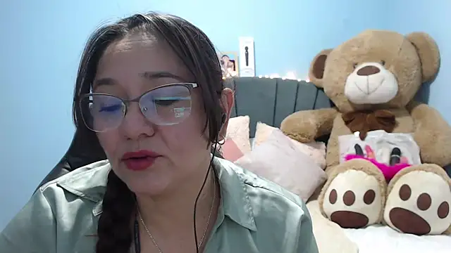 AngelRouss online show from September 2025 02:48:02 AM