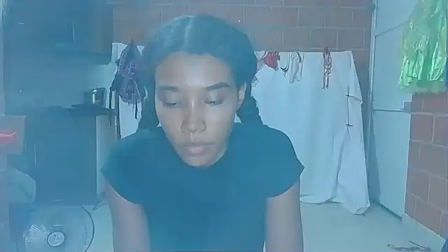 Snapshot of kattyandericc chatting on October 2025 03:20:02 AM kattyandericc online show from October 2025 03:20:02 AM