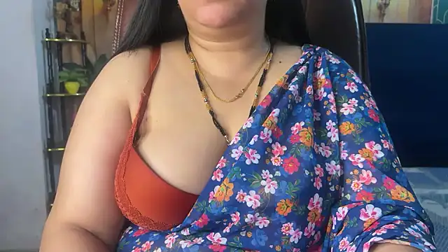 FlatVincy4 online show from March 2026 04:03:02 PM