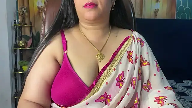 FlatVincy4 online show from April 2026 03:25:02 PM