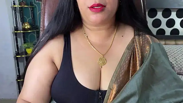 Snapshot of FlatVincy4 chatting on May 2026 08:11:01 AM FlatVincy4 online show from May 2026 08:11:01 AM