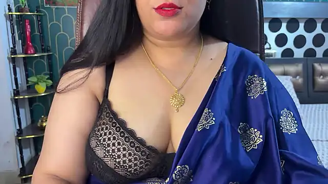 Snapshot of FlatVincy4 chatting on June 2026 06:59:01 AM FlatVincy4 online show from June 2026 06:59:01 AM
