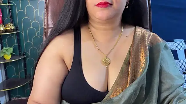 Snapshot of FlatVincy4 chatting on July 2026 07:00:01 AM FlatVincy4 online show from July 2026 07:00:01 AM