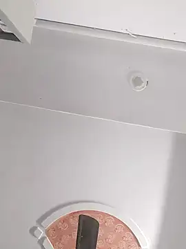 dannyD06969 online show from December 2024 10:47:02 PM