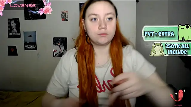 Snapshot of Bitchy_Lily chatting on January 2025 02:09:01 PM Bitchy Lily online show from January 2025 02:09:01 PM