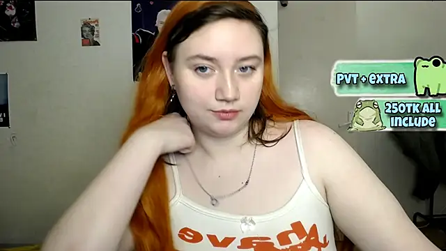 Snapshot of Bitchy_Lily chatting on January 2025 05:21:02 PM Bitchy Lily online show from January 2025 05:21:02 PM