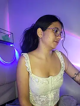 Rosita forever  online show from February 2025 09:57:01 PM