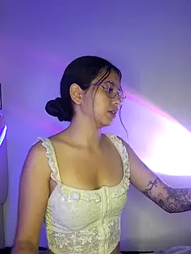 Rosita forever  online show from March 2025 03:30:02 PM