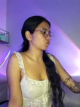 Rosita forever  online show from March 2025 06:31:01 PM