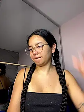Snapshot of Rosita_forever_ chatting on January 2026 03:17:02 PM Rosita forever online show from January 2026 03:17:02 PM