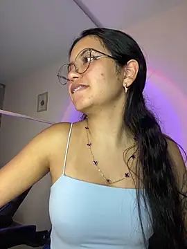 Snapshot of Rosita_forever_ chatting on February 2026 02:59:01 PM Rosita forever online show from February 2026 02:59:01 PM