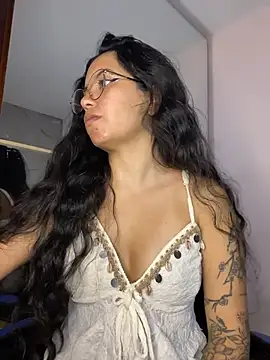 Snapshot of Rosita_forever_ chatting on March 2026 03:08:01 PM Rosita forever online show from March 2026 03:08:01 PM