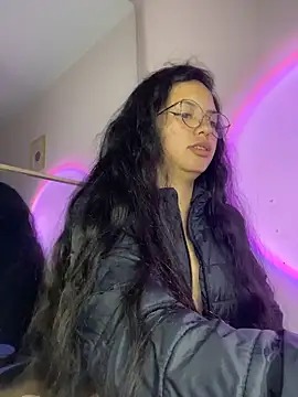 Snapshot of Rosita_forever_ chatting on March 2026 08:09:01 AM Rosita forever online show from March 2026 08:09:01 AM