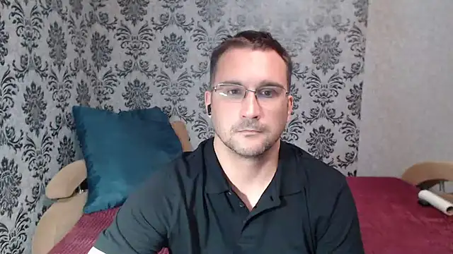 Sanderx online show from April 2026 07:00:01 PM