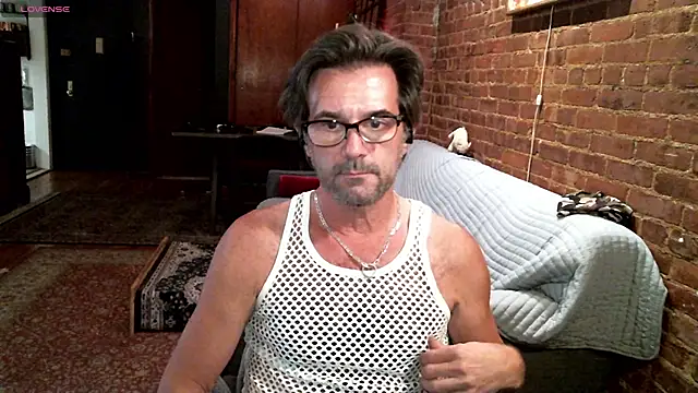 Johnny Bottoms online show from November 2025 11:36:02 PM