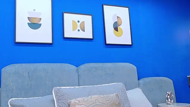 martina roldam online show from February 2026 09:19:02 PM